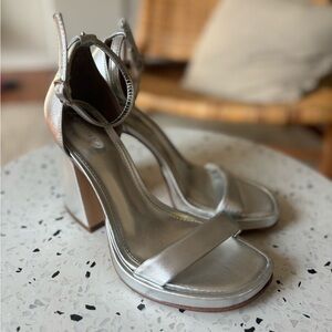 Circus by Sam Edelman silver heels size 7 with straps 3.5-4” heel
